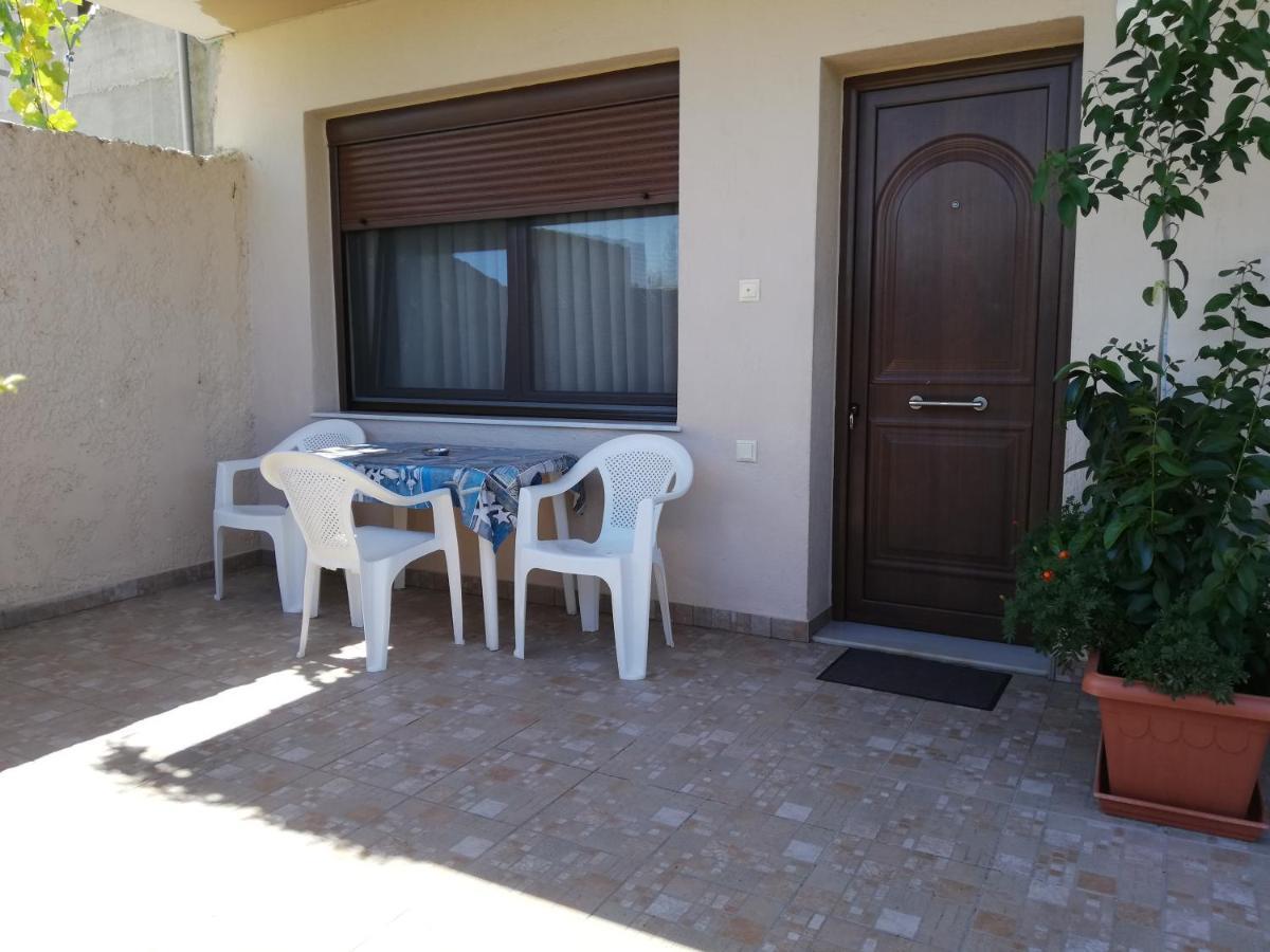 Corner House Daire Leptokarya  Dış mekan fotoğraf